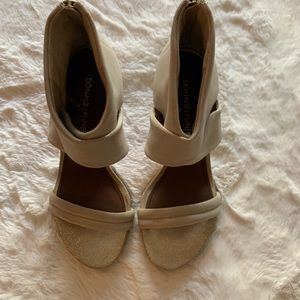 *Authentic* Brand New Donald Pliner Heels